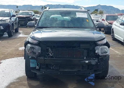 2025 Hyundai Venue Sel from USA, damaged, VIN KMHRC8A31SU370693